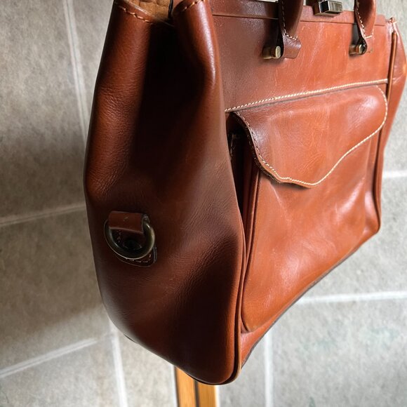 Patricia Nash brown leather satchel - Picture 3 of 4